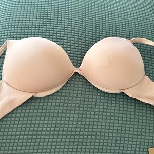 SKIMS push up plunge bra
